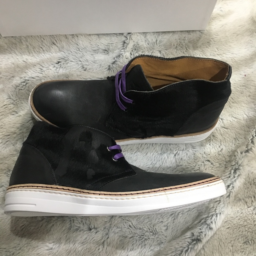 NWT Robert Graham Horace Black Leather Chukkas